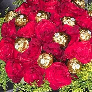 Meet your Posher, Karla